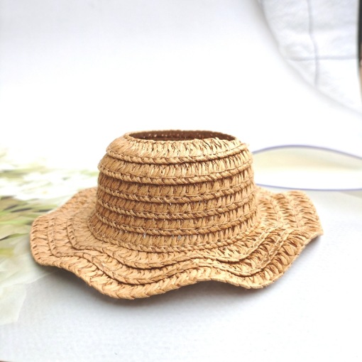 Chapeau de soleil bébé en paille anti-fuite