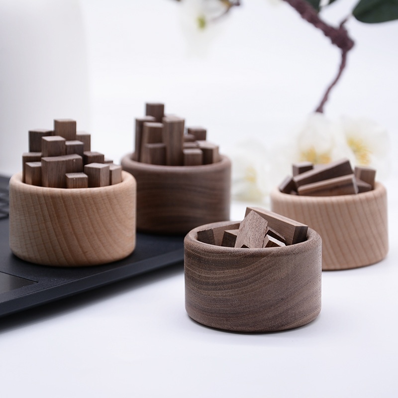 Petit tas de bois de chauffage Huile essentielle Bois Aromathérapie Diffuseur d'arômes Bois de noyer noir Bois de hêtre Décorations pour voiture
