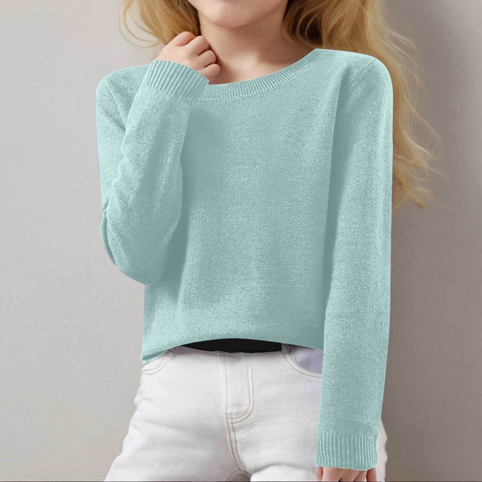 Col roulé, pull de même style pour l'automne et l'hiver.