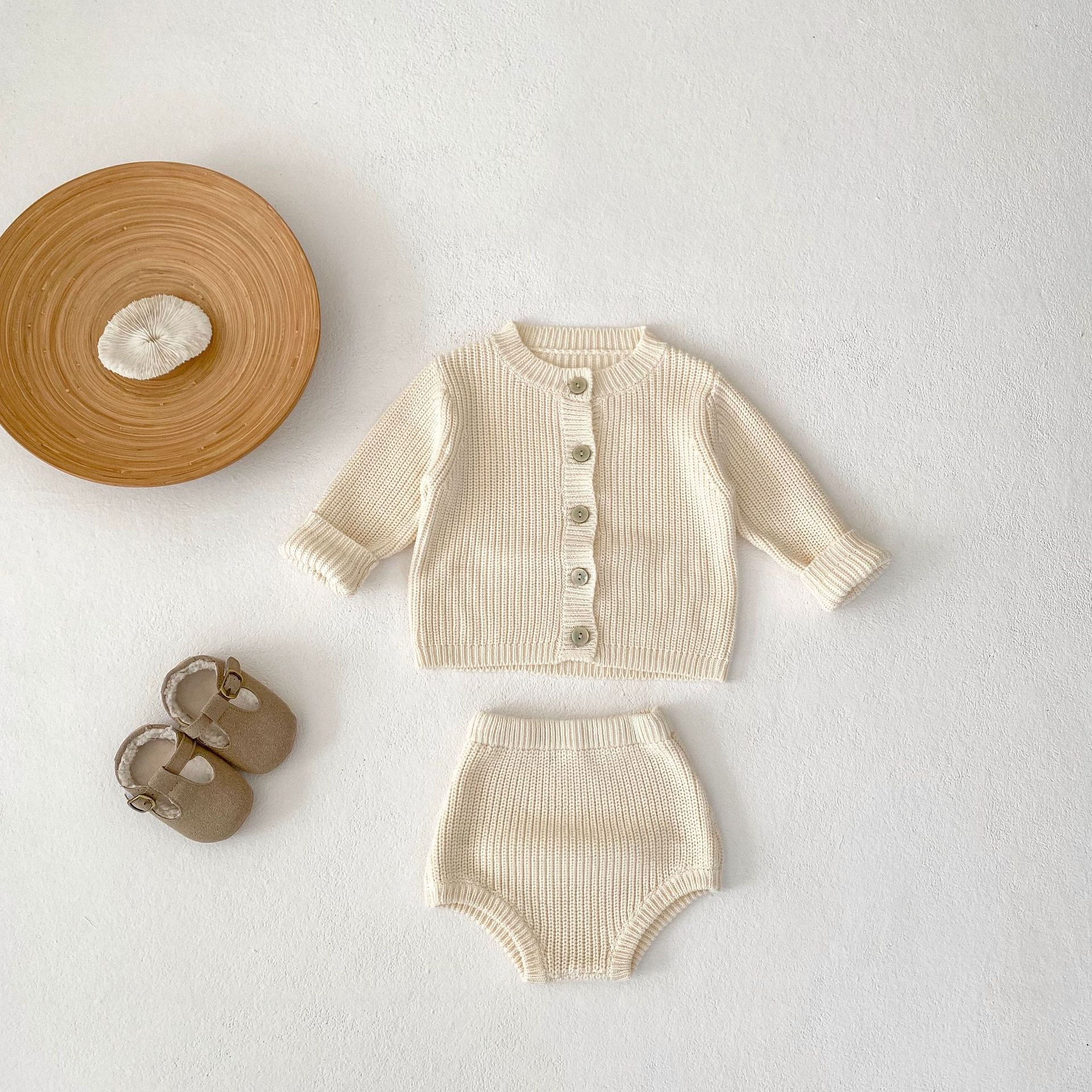 Bébé ensemble deux pièces en pantalon et pull tricoté uni à manches longues