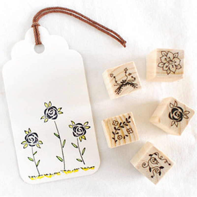 Créatif carnet de dessin animé DIY main chat fleur couple voyage tampon simple
